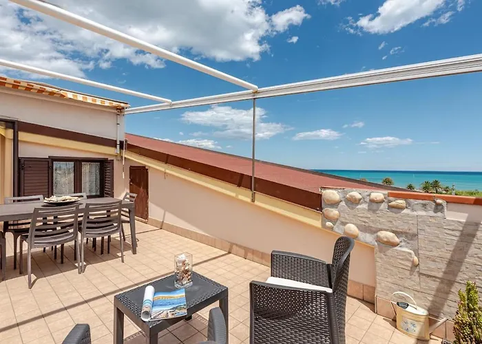 Lovely Flat With View Apartmán