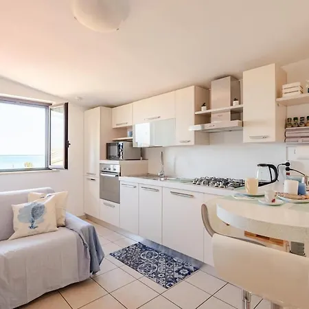 Lovely Flat With View *