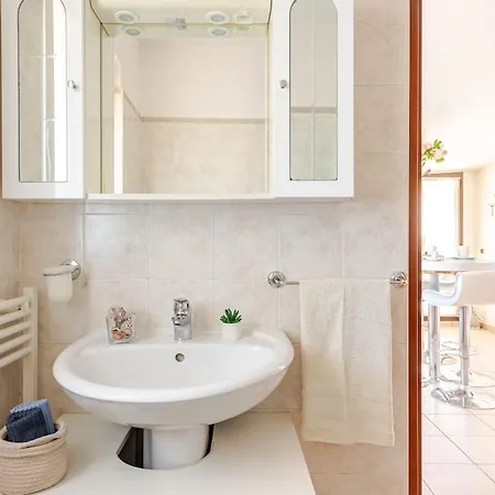 Lovely Flat With View * Roseto Degli Abruzzi