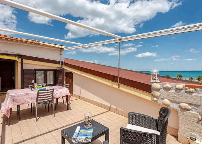 Daire Lovely Flat With View Roseto Degli Abruzzi